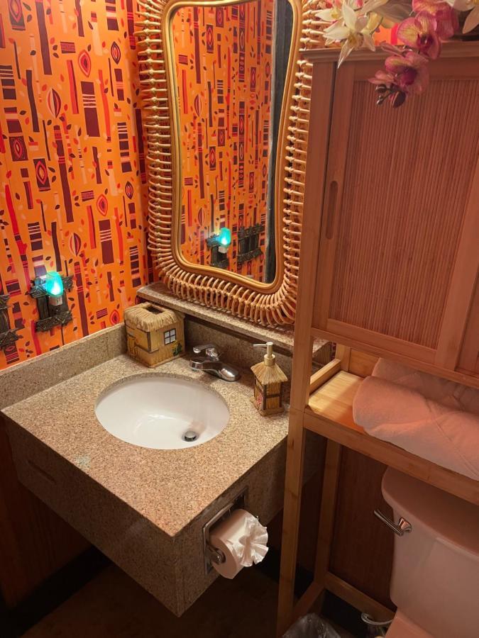 The Kondo Tiki Тампа Екстер'єр фото